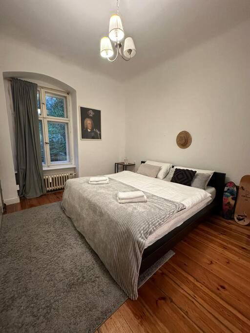Grosses Apartment Am Kudamm Berlin Eksteriør billede